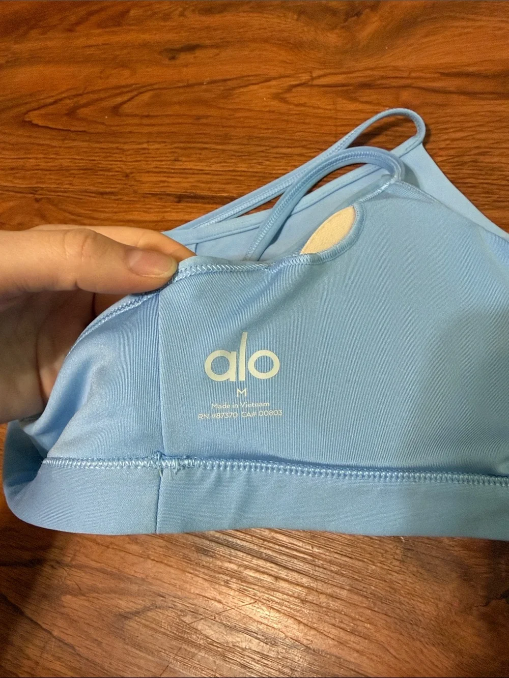 Alo Yoga Airlift Intrigue Bra - Picture 5 of 6